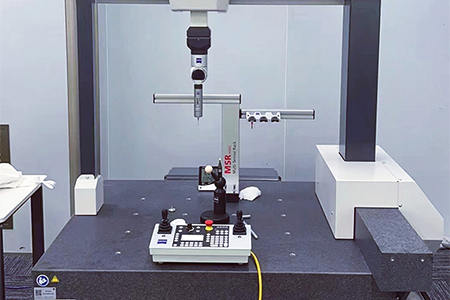 Machine de Mesure Tridimensionnelle Zeiss avec Précision de Mesure de 0,002 mm