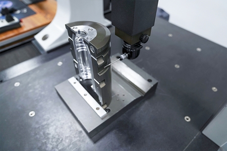 Machine de Mesure Tridimensionnelle Zeiss avec Précision de Mesure de 0,002 mm